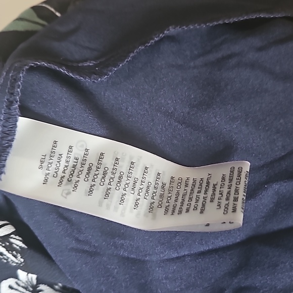 🌞Summer Dress Vince Camuto, Flutter Sleeve Size 12 - Picture 4 of 5